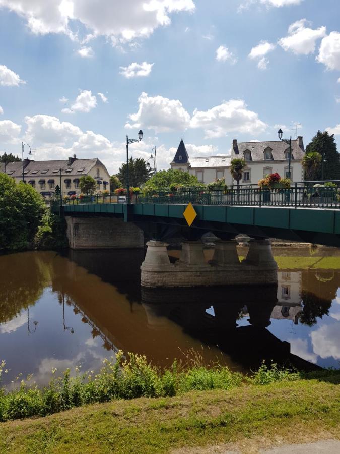 Brit Hotel Essentiel Pontivy Robic Luaran gambar