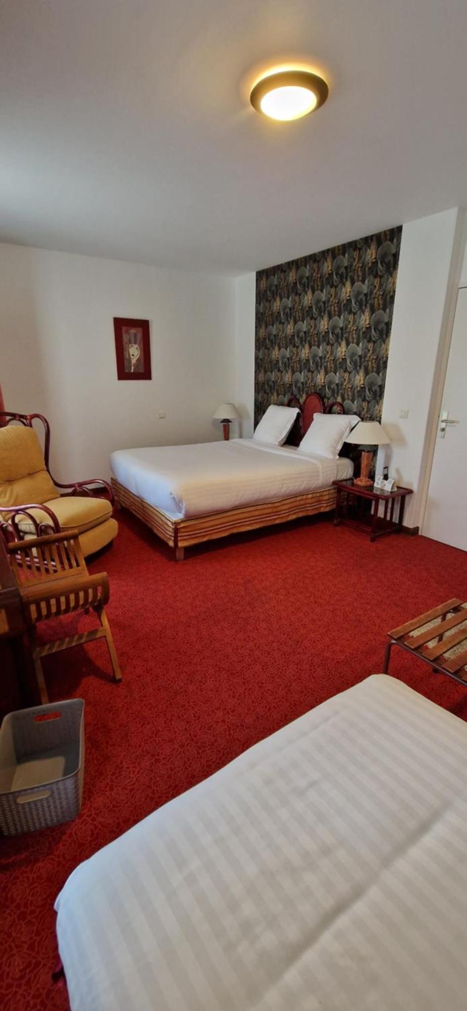 Brit Hotel Essentiel Pontivy Robic Luaran gambar