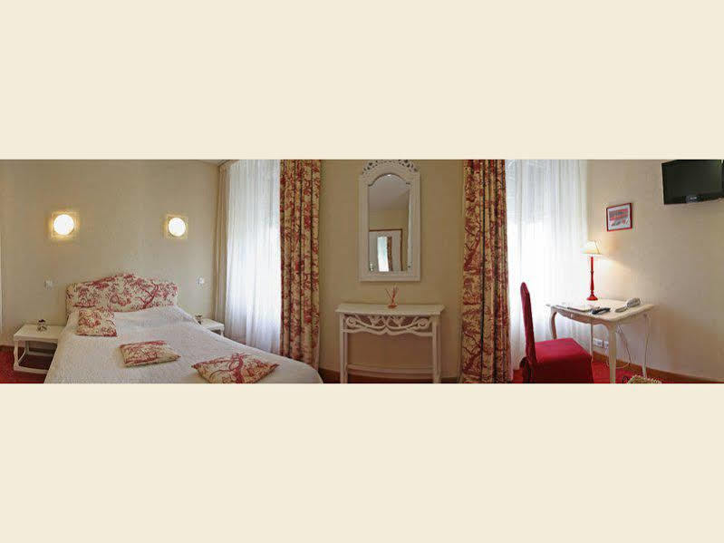 Brit Hotel Essentiel Pontivy Robic Luaran gambar